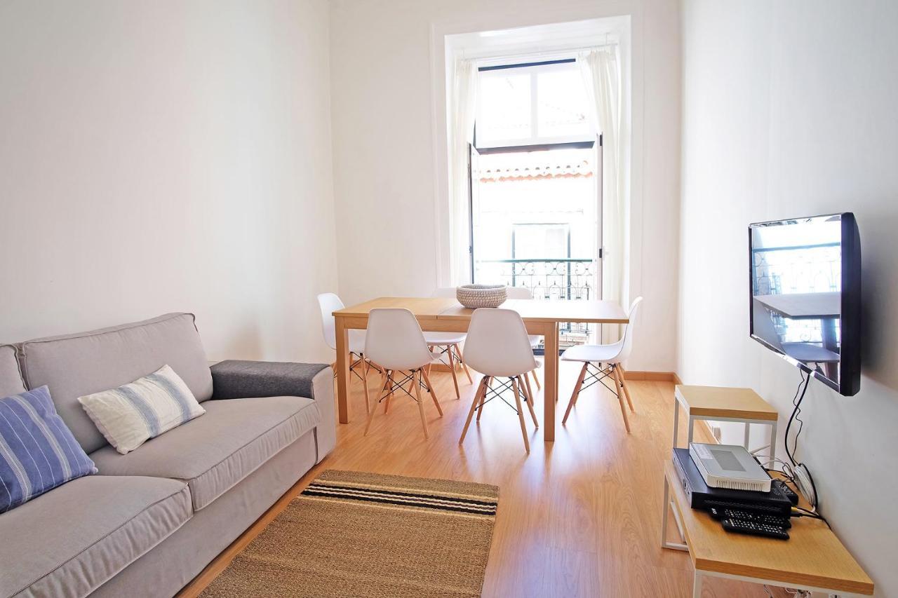 Bh1 4br In Heart Of Bohemian Bairro Alto Apartment